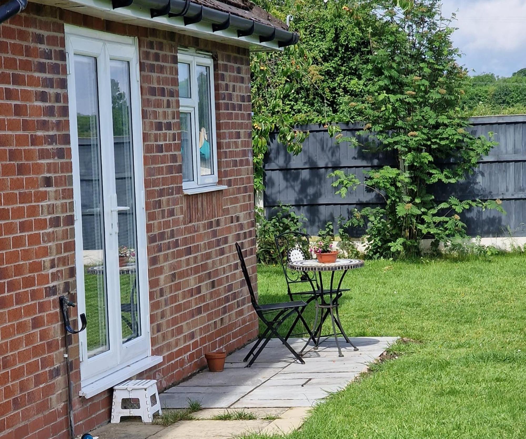 Hawarden Near Chester Bagian luar foto